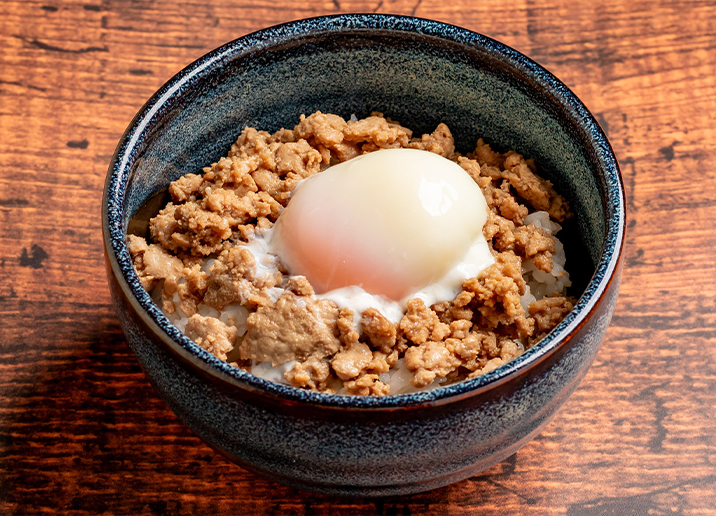 温泉卵の乗った丼